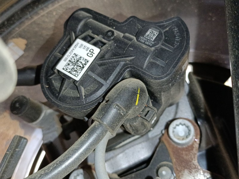 Recambio de pinza freno trasera derecha para skoda karoq (nu7, nd7) 1.5 tsi referencia OEM IAM   