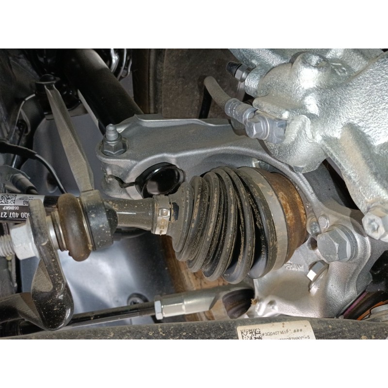 Recambio de transmision delantera izquierda para skoda karoq (nu7, nd7) 1.5 tsi referencia OEM IAM 3Q0407271AA  