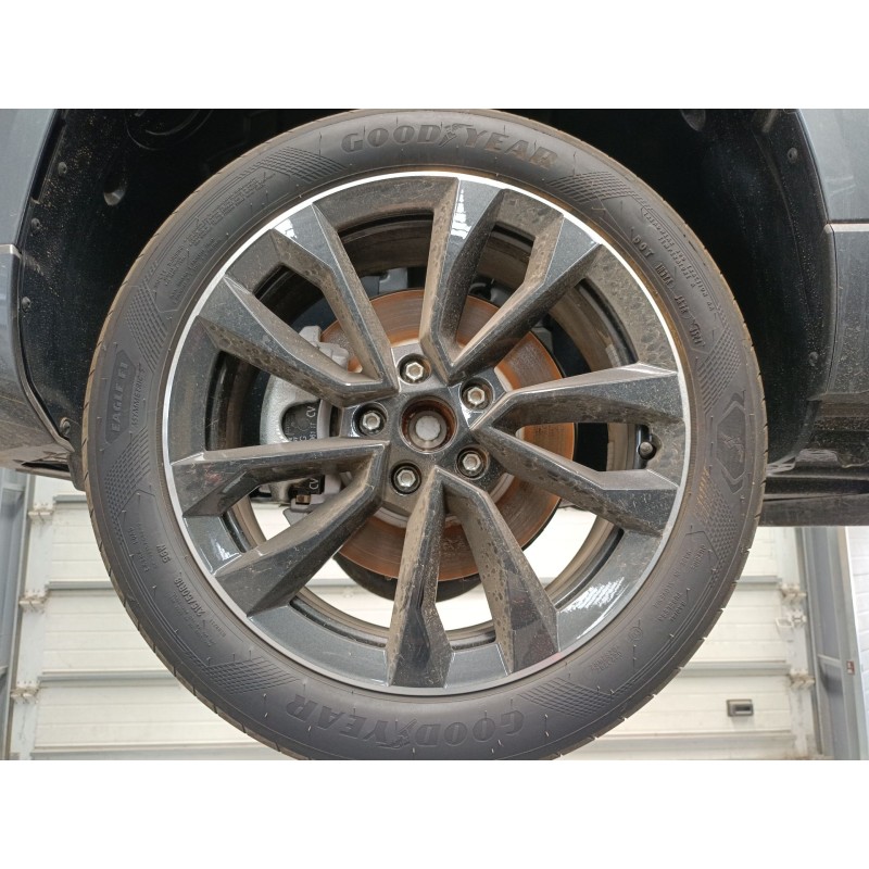 Recambio de juego llantas para skoda karoq (nu7, nd7) 1.5 tsi referencia OEM IAM 215/50/18  