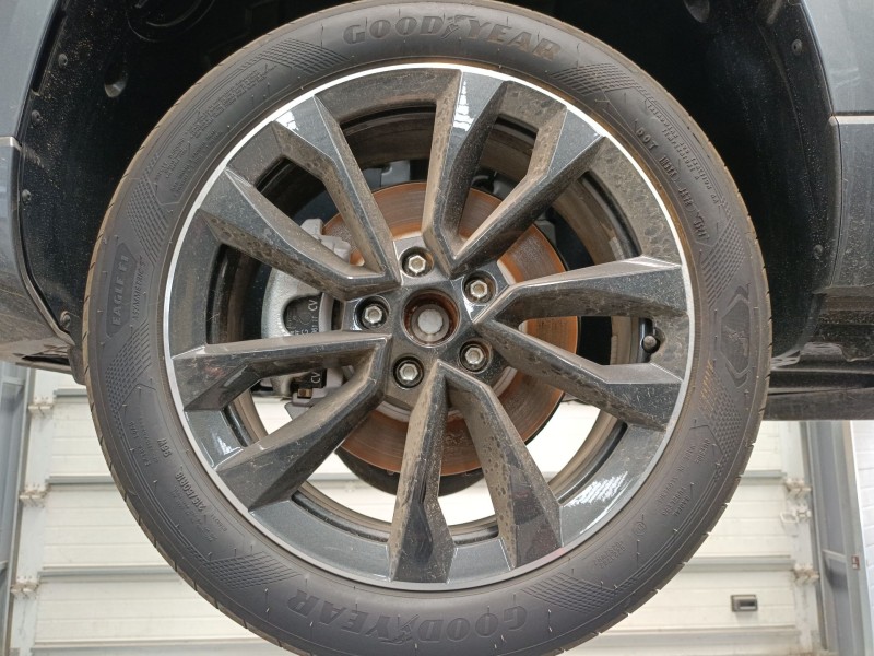 Recambio de juego llantas para skoda karoq (nu7, nd7) 1.5 tsi referencia OEM IAM 215/50/18  