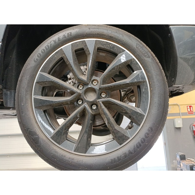 Recambio de juego llantas para skoda karoq (nu7, nd7) 1.5 tsi referencia OEM IAM 215/50/18  