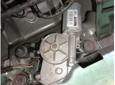 MOTOR LIMPIA TRASERO 5F4955711A W000086097 