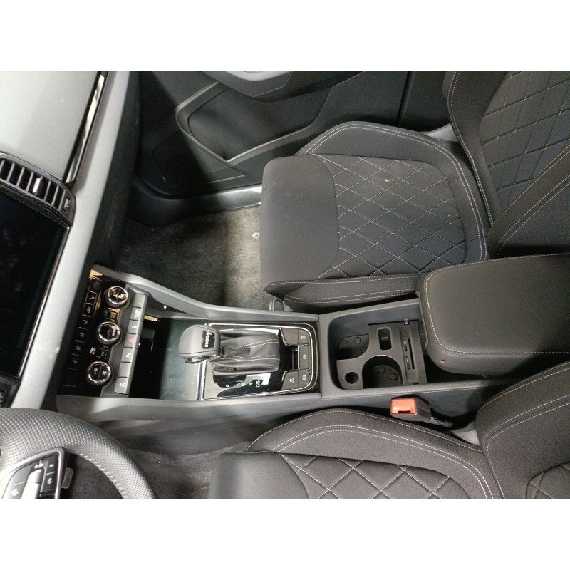 Recambio de consola central para skoda karoq (nu7, nd7) 1.5 tsi referencia OEM IAM   