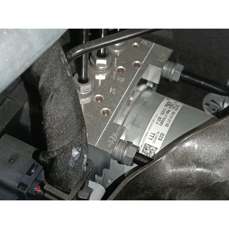Recambio de abs para skoda karoq (nu7, nd7) 1.5 tsi referencia OEM IAM 5QA614517BB  