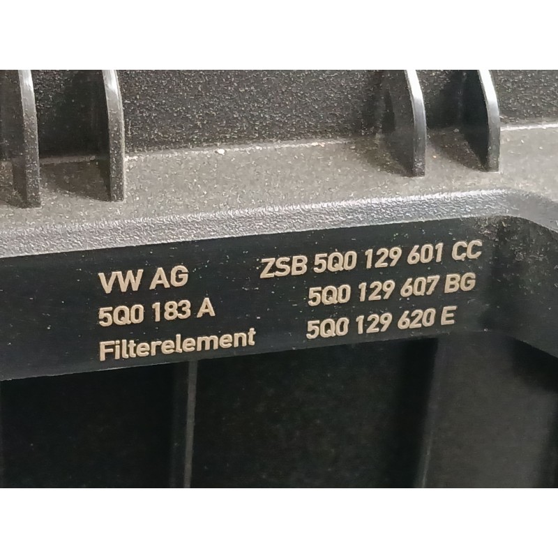 Recambio de filtro aire para skoda karoq (nu7, nd7) 1.5 tsi referencia OEM IAM 5Q0129601CC  