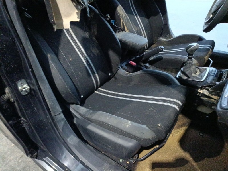 opel corsa f (p2jo) del año 2024