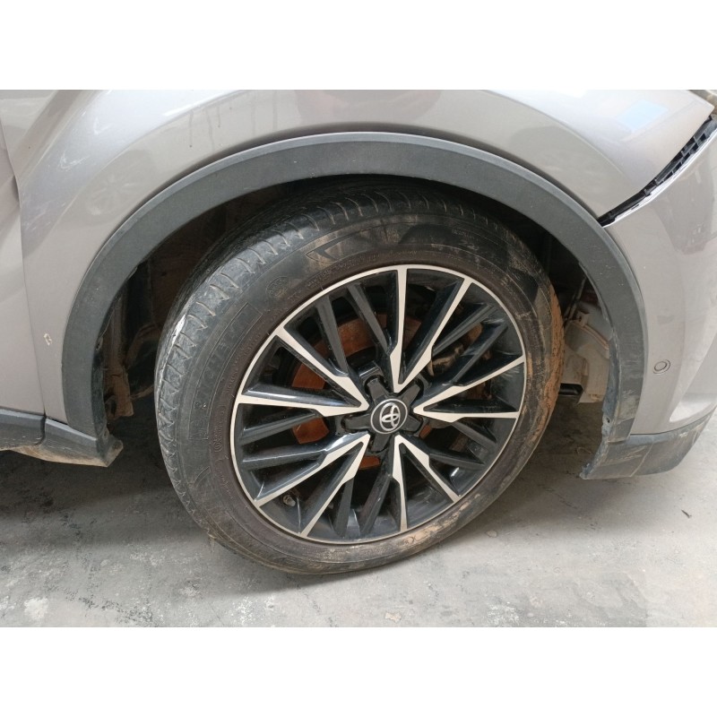 Recambio de aletin delantero derecho para toyota c-hr (_x1_) 1.8 hybrid (zyx10_, zyx11_) referencia OEM IAM   