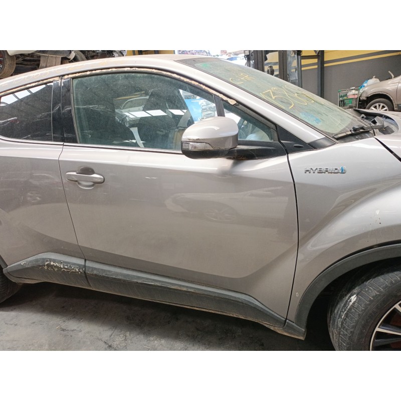 Recambio de puerta delantera derecha para toyota c-hr (_x1_) 1.8 hybrid (zyx10_, zyx11_) referencia OEM IAM   