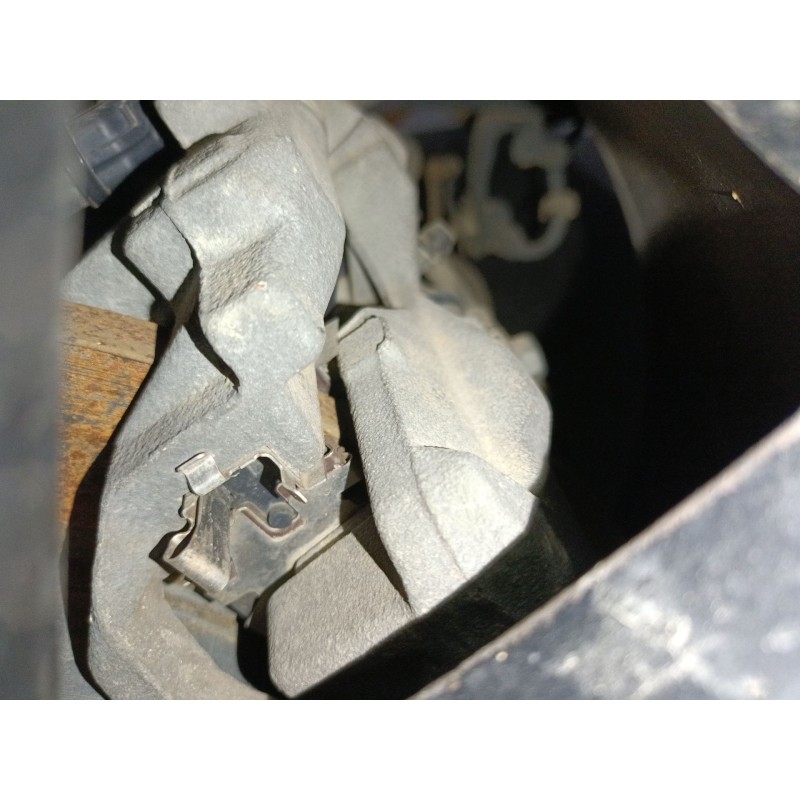 Recambio de pinza freno trasera izquierda para toyota c-hr (_x1_) 1.8 hybrid (zyx10_, zyx11_) referencia OEM IAM   