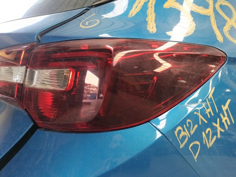 Recambio de piloto trasero derecho para opel grandland / grandland x (a18, p1uo) 1.2 (75) referencia OEM IAM   