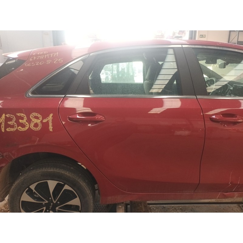 Recambio de puerta trasera derecha para kia ceed (cd) 1.0 t-gdi referencia OEM IAM   