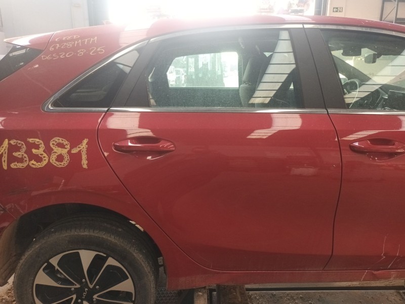 Recambio de puerta trasera derecha para kia ceed (cd) 1.0 t-gdi referencia OEM IAM   