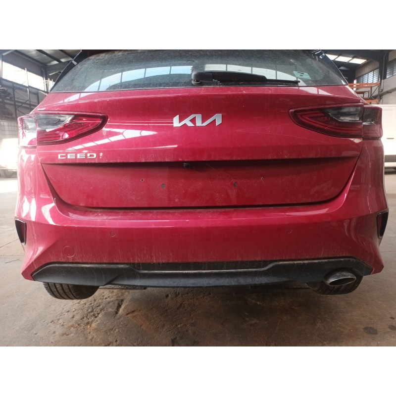 Recambio de paragolpes trasero para kia ceed (cd) 1.0 t-gdi referencia OEM IAM   
