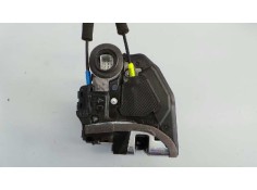 Recambio de cerradura puerta trasera derecha para toyota land cruiser (j15) executive referencia OEM IAM 4C9121615  