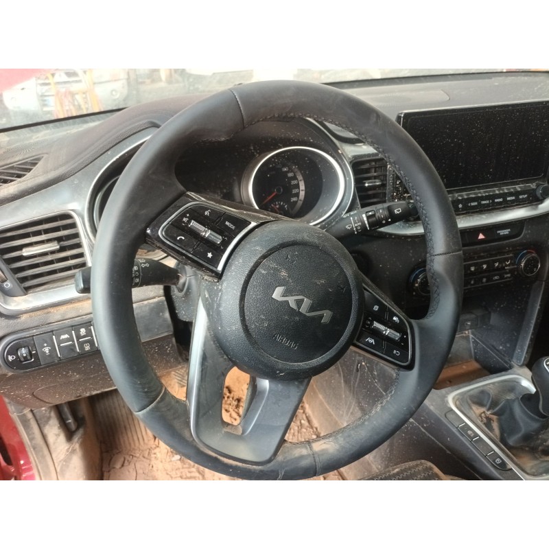 Recambio de volante para kia ceed (cd) 1.0 t-gdi referencia OEM IAM   