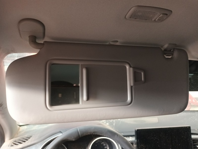 Recambio de parasol izquierdo para kia ceed (cd) 1.0 t-gdi referencia OEM IAM   