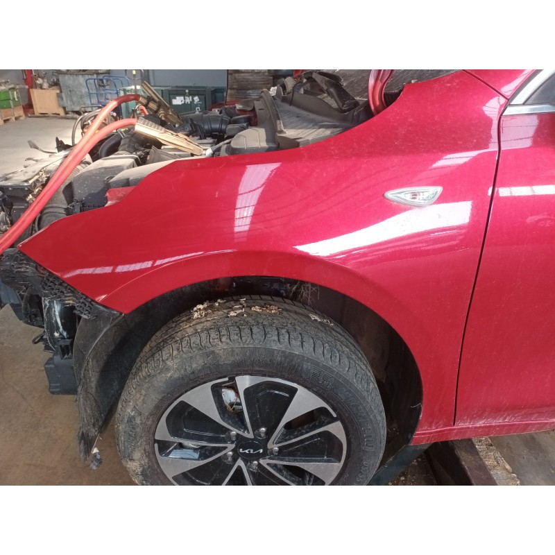 Recambio de aleta delantera izquierda para kia ceed (cd) 1.0 t-gdi referencia OEM IAM   