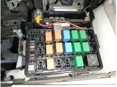 Recambio de caja reles / fusibles para ssangyong xlv suv 1.6 gpl referencia OEM IAM   