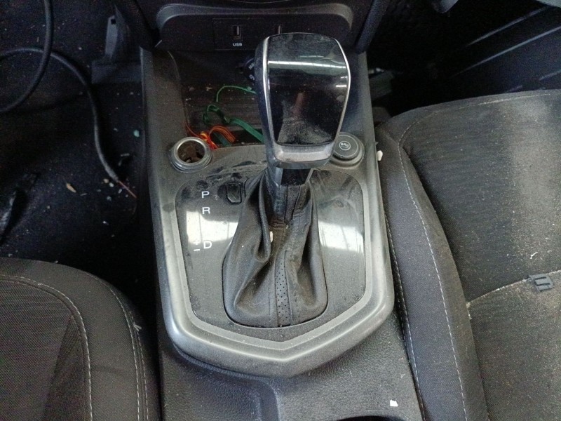 Recambio de palanca cambio para ssangyong xlv suv 1.6 gpl referencia OEM IAM   