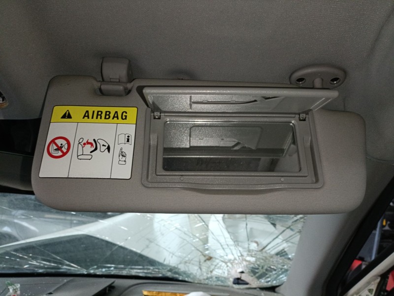 Recambio de parasol derecho para ssangyong xlv suv 1.6 gpl referencia OEM IAM   