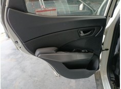 GUARNECIDO PUERTA TRASERA IZQUIERDA 