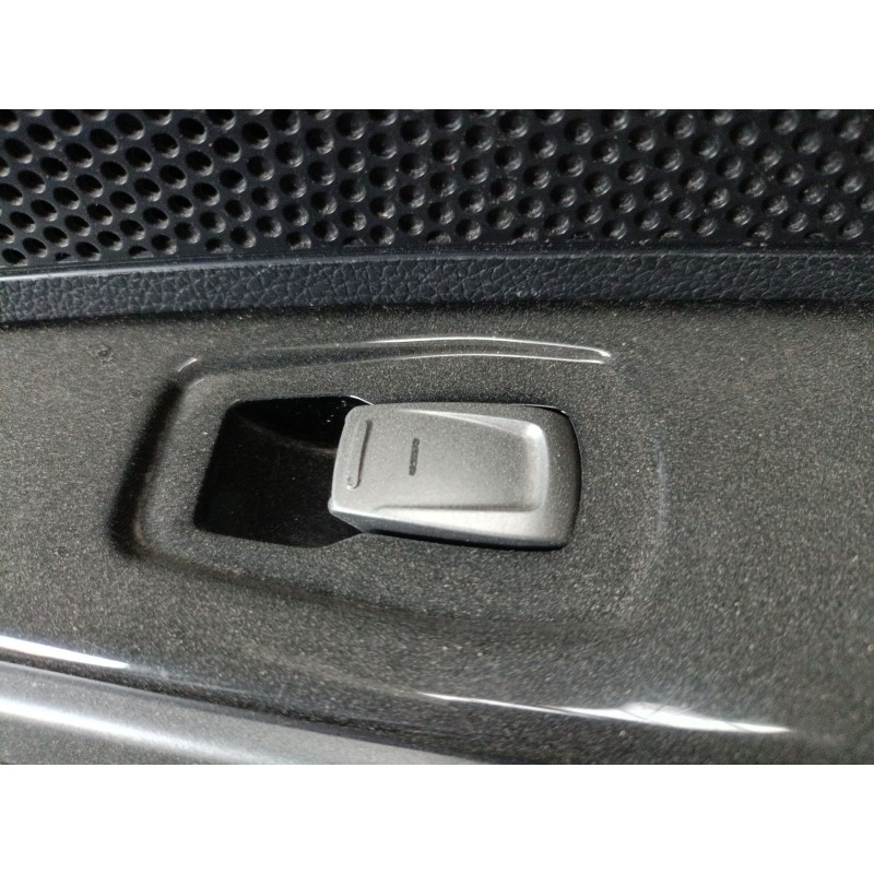 Recambio de mando elevalunas trasero derecho para ssangyong xlv suv 1.6 gpl referencia OEM IAM   