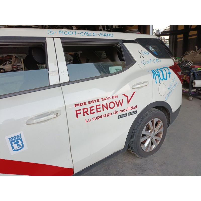 Recambio de puerta trasera izquierda para ssangyong xlv suv 1.6 gpl referencia OEM IAM   