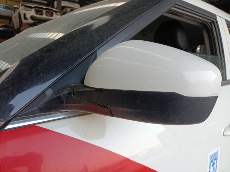 Recambio de retrovisor izquierdo electrico para ssangyong xlv suv 1.6 gpl referencia OEM IAM   