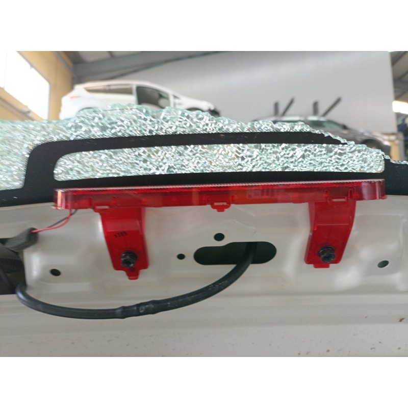 Recambio de luz central de freno para ssangyong xlv suv 1.6 gpl referencia OEM IAM   