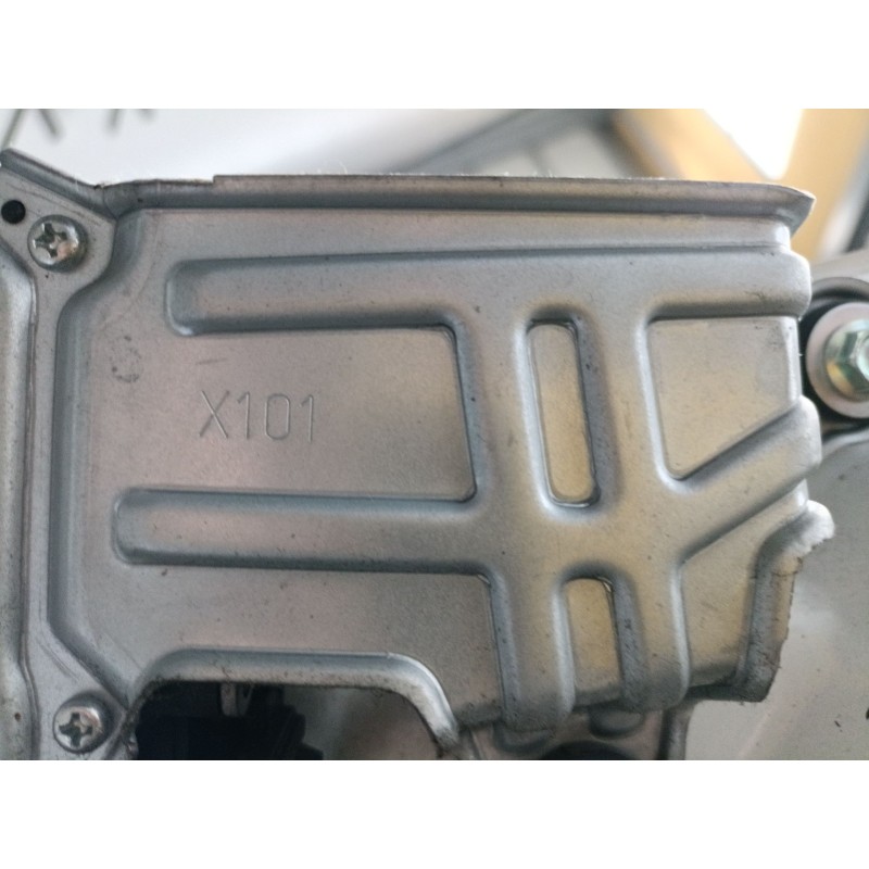 Recambio de motor limpia trasero para ssangyong xlv suv 1.6 gpl referencia OEM IAM   