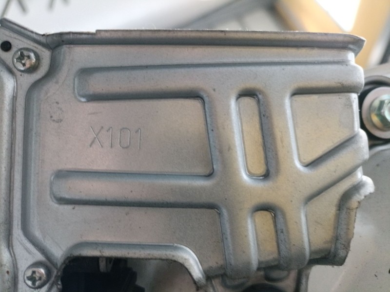 Recambio de motor limpia trasero para ssangyong xlv suv 1.6 gpl referencia OEM IAM   