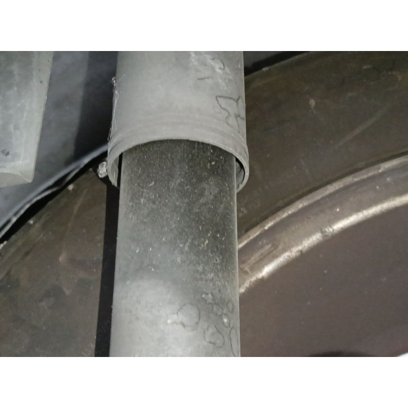 Recambio de amortiguador trasero derecho para ssangyong xlv suv 1.6 gpl referencia OEM IAM   