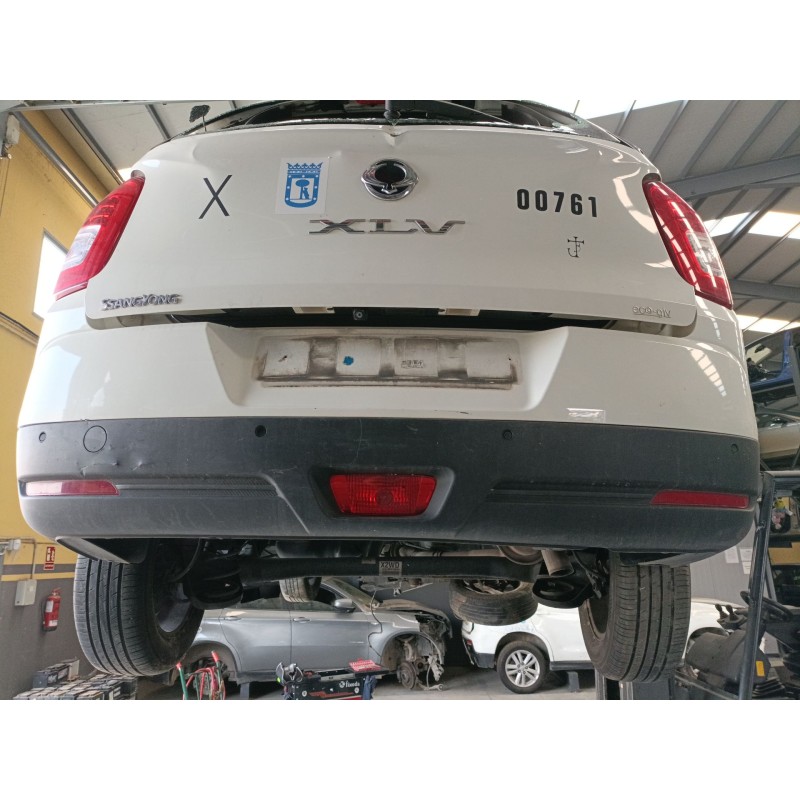 Recambio de paragolpes trasero para ssangyong xlv suv 1.6 gpl referencia OEM IAM   