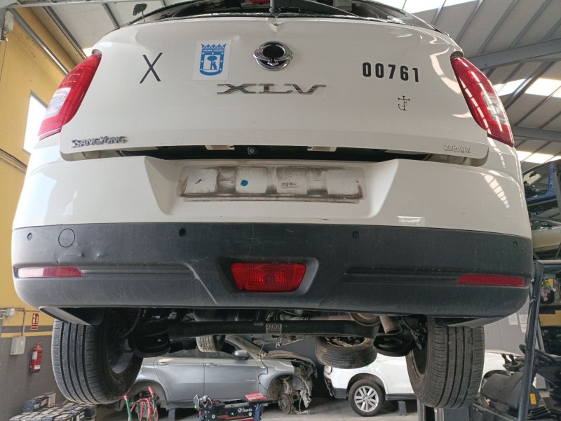 Recambio de paragolpes trasero para ssangyong xlv suv 1.6 gpl referencia OEM IAM   