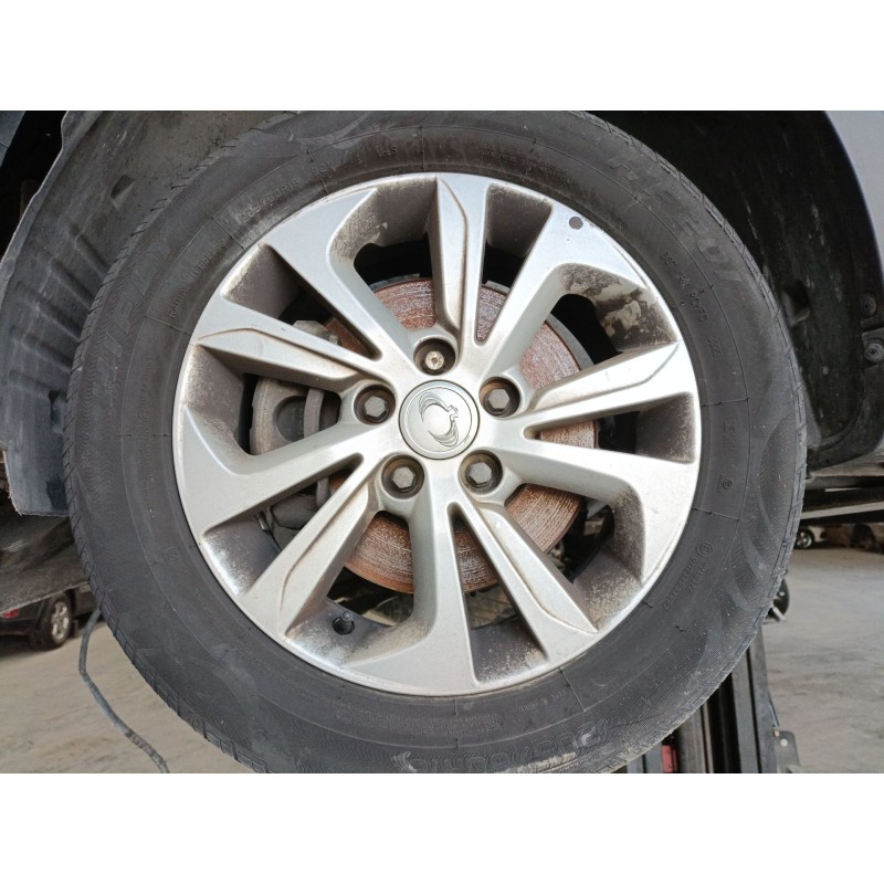 Recambio de llanta para ssangyong xlv suv 1.6 gpl referencia OEM IAM 205/65/16  