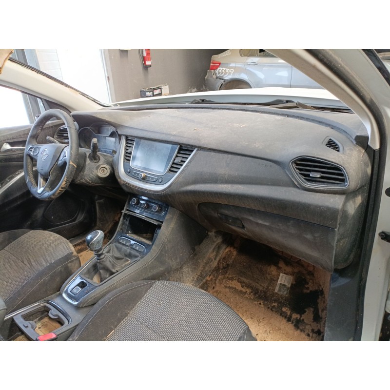 Recambio de salpicadero para opel grandland / grandland x (a18, p1uo) 1.5 turbo d (75) referencia OEM IAM   