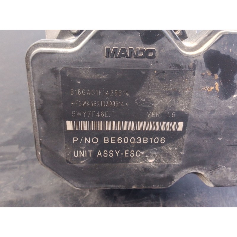 Recambio de abs para hyundai ix35 (lm, el, elh) 1.7 crdi referencia OEM IAM 589202Y350  P3-A8-12-4