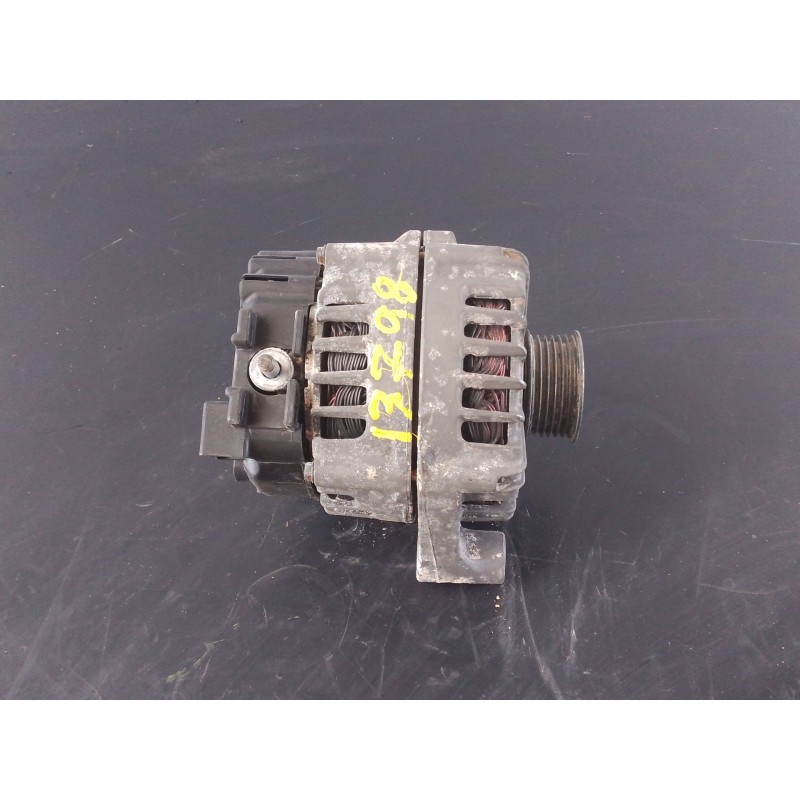 Recambio de alternador para bmw x1 (e84) xdrive 18 d referencia OEM IAM 7802261  P3-A5-5-2