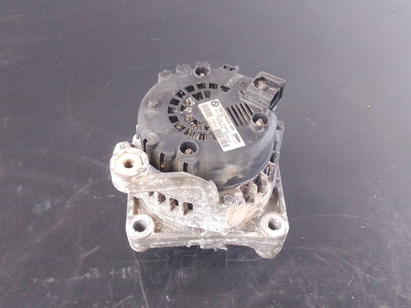 Recambio de alternador para bmw x1 (e84) xdrive 18 d referencia OEM IAM 7802261  P3-A5-5-2