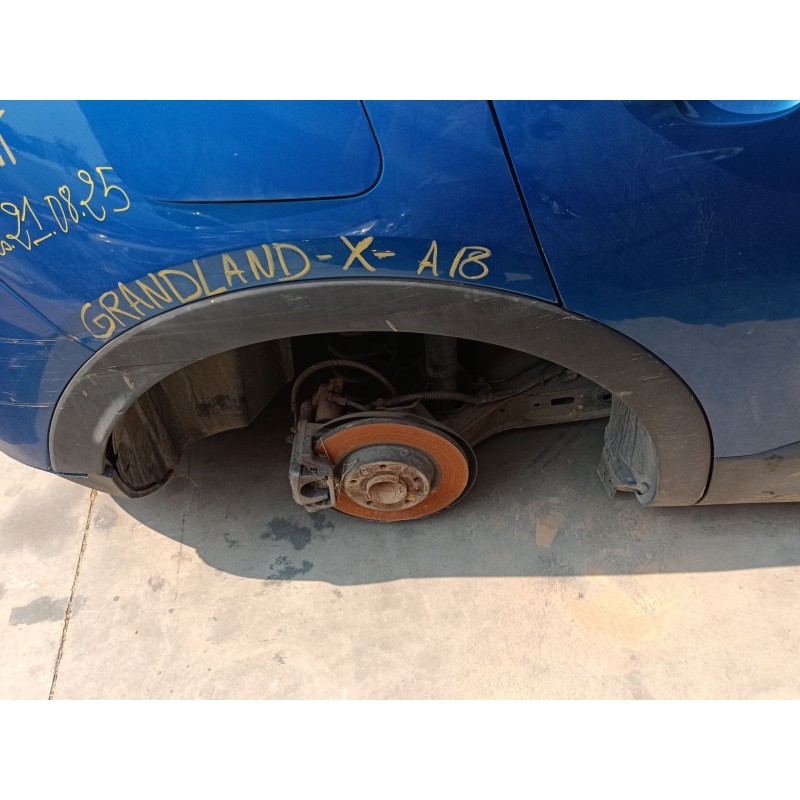 Recambio de aletin trasero derecho para opel grandland / grandland x (a18, p1uo) 1.2 (75) referencia OEM IAM   