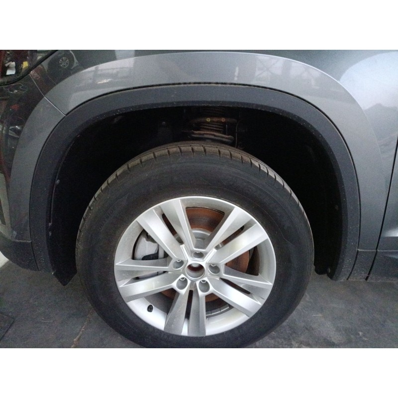 Recambio de aletin delantero izquierdo para skoda kodiaq i (ns6, ns7, nv7) 2.0 tdi referencia OEM IAM   