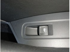 MANDO ELEVALUNAS DELANTERO DERECHO 