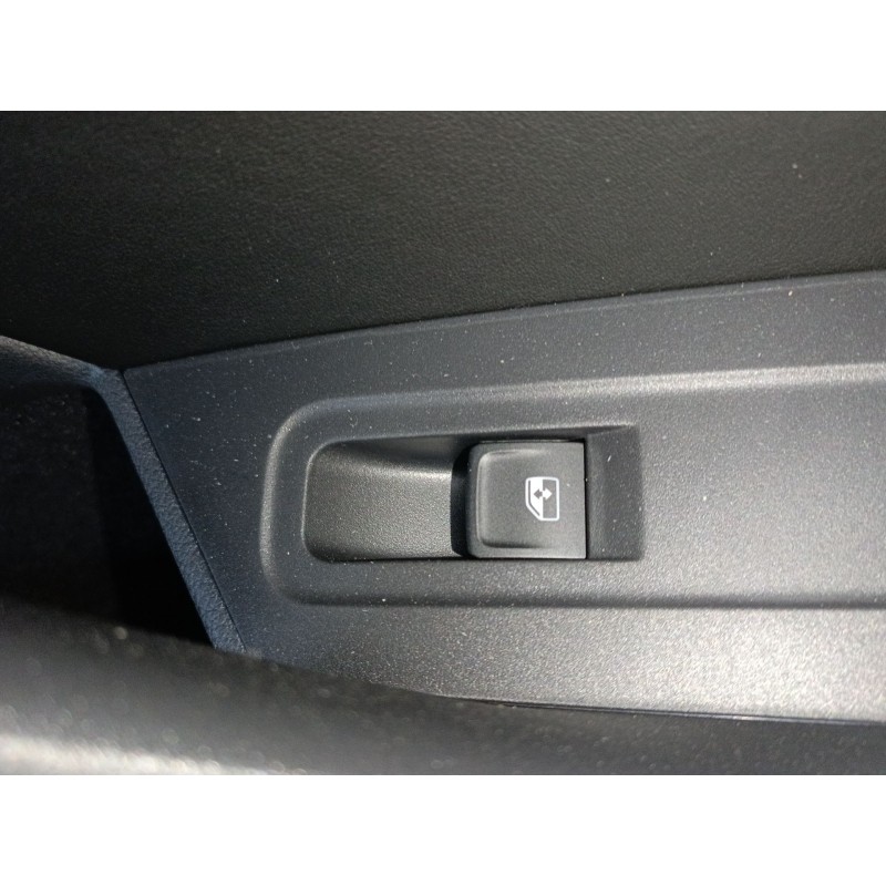 Recambio de mando elevalunas trasero derecho para skoda kodiaq i (ns6, ns7, nv7) 2.0 tdi referencia OEM IAM   