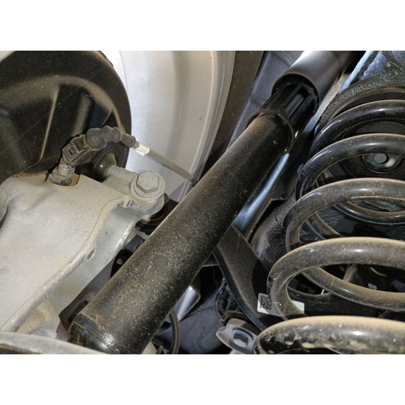 Recambio de amortiguador trasero izquierdo para skoda kodiaq i (ns6, ns7, nv7) 2.0 tdi referencia OEM IAM   