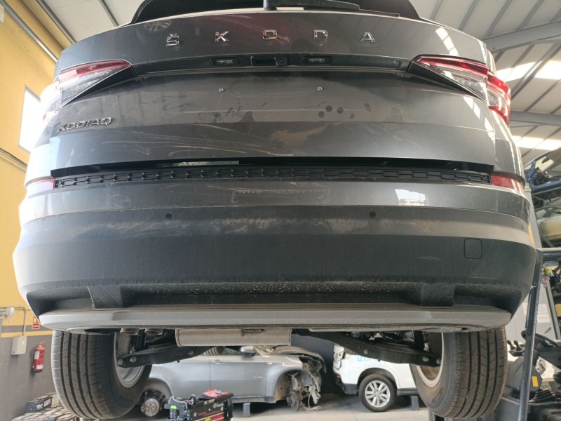 Recambio de paragolpes trasero para skoda kodiaq i (ns6, ns7, nv7) 2.0 tdi referencia OEM IAM   