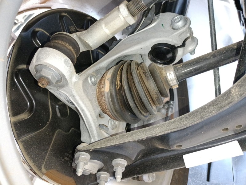 Recambio de mangueta delantera izquierda para skoda kodiaq i (ns6, ns7, nv7) 2.0 tdi referencia OEM IAM   