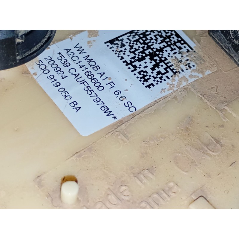 Recambio de aforador para skoda karoq 2.0 tdi nu7 referencia OEM IAM 5Q0919050BA  