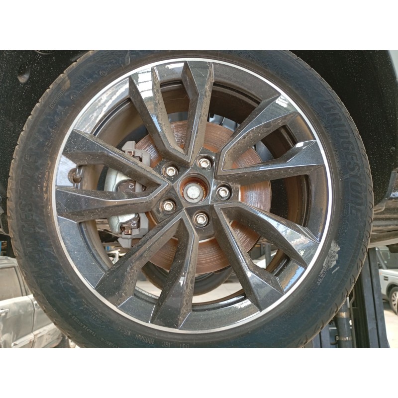 Recambio de llanta para skoda karoq 2.0 tdi nu7 referencia OEM IAM 215/50/18  