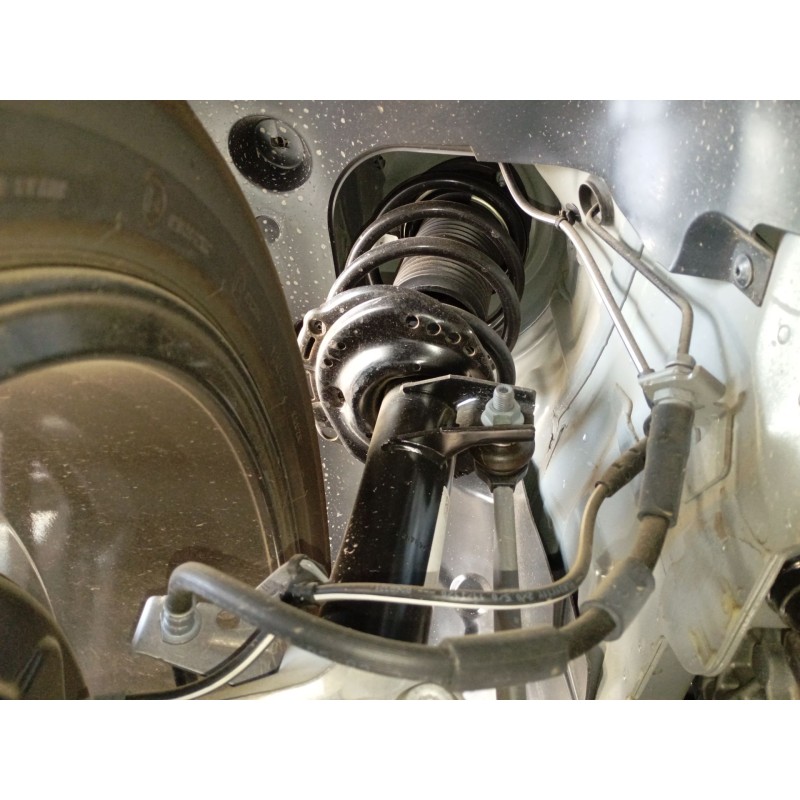 Recambio de amortiguador delantero izquierdo para skoda karoq 2.0 tdi nu7 referencia OEM IAM   