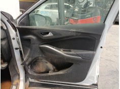 GUARNECIDO PUERTA DELANTERA DERECHA 